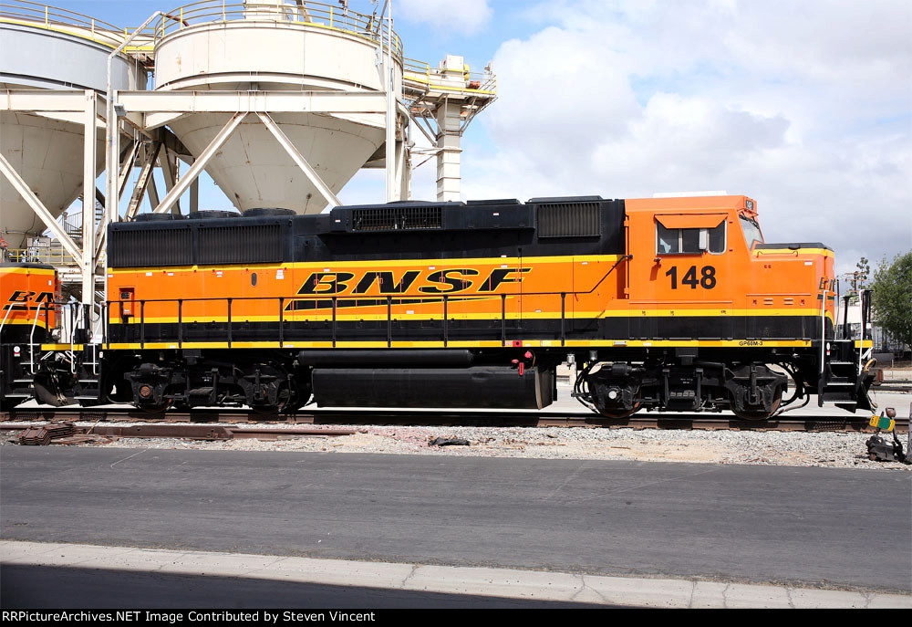 BNSF GP60M #148